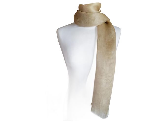 Loewe Schal Beige de Seda 