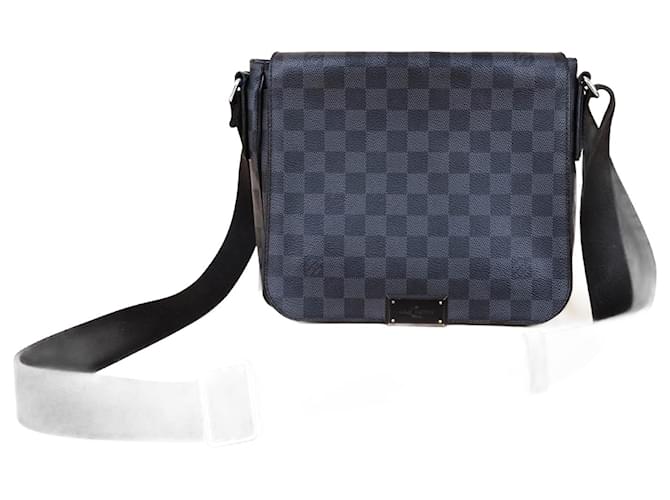 Louis Vuitton District PM Messenger Bag Black Cloth  ref.1345704