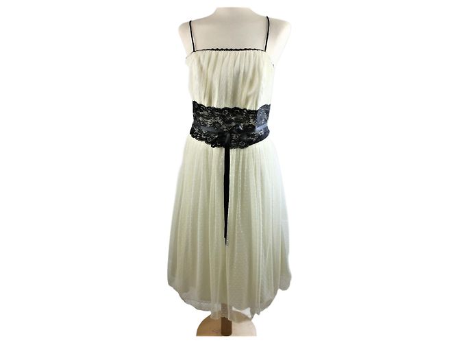 Autre Marque Weißes Festkleid