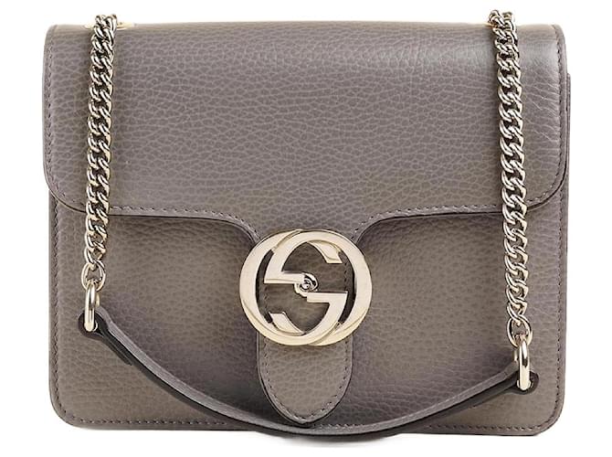 Gucci Borsa a tracolla con logo GG intrecciato Grigio Pelle  ref.1345819