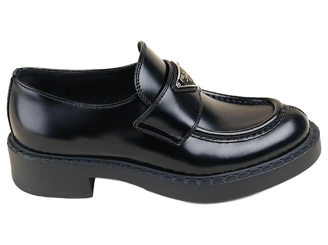 Prada Chocolate Loafer 35 ½ Black Leather  ref.1345949