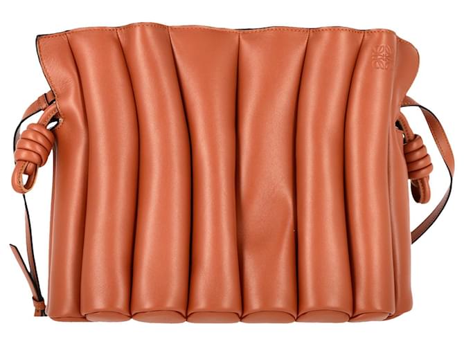Loewe Flamenco Ondas Clutch Bag in Brown Leather  ref.1342849