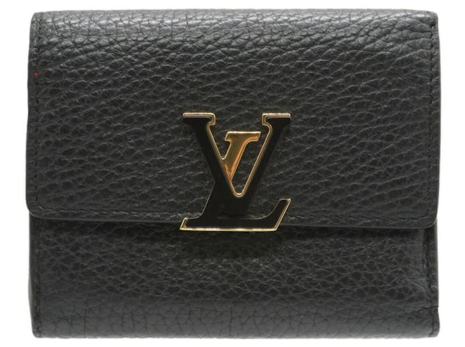 Louis Vuitton Capucines Negro Cuero  ref.1343049