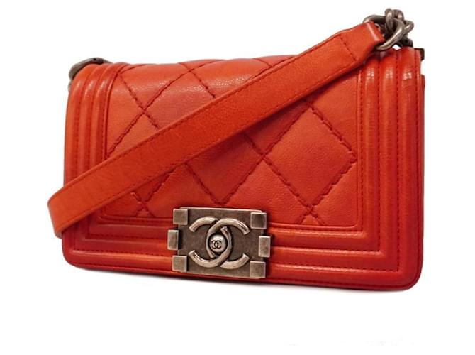 Chanel Boy Vermelho Couro  ref.1344736