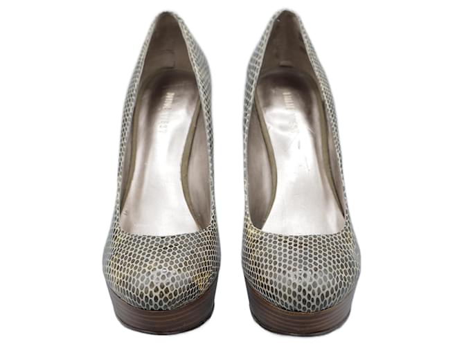 Nine West Tacones de Cuero con Efecto Serpiente Green Leather  ref.1346839