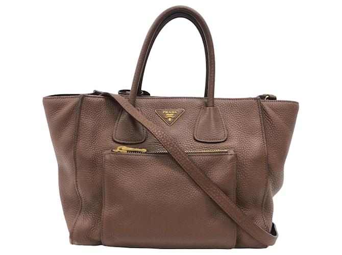 Prada Daïno Cuir Marron  ref.1346953