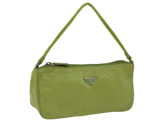 Bolsa para acessórios PRADA Nylon Green Auth 70918 Verde  ref.1347527