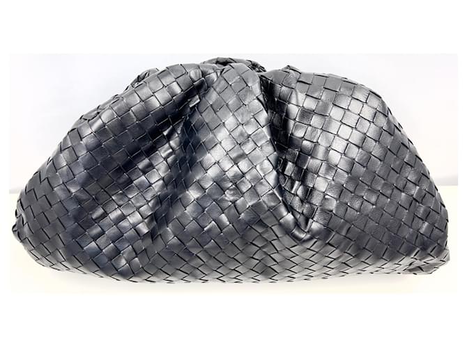 Bottega Veneta BOLSO DE PIEL POUCH Negro Piel de cordero  ref.1348118