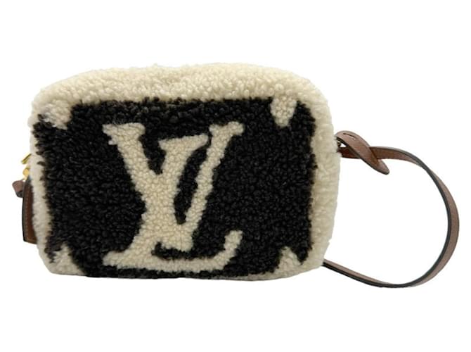 Louis Vuitton Beach Pouch Brown Fur  ref.1349173