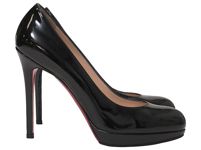 Christian Louboutin Escarpins Simples en Cuir Verni Noir Cuir vernis  ref.1349849