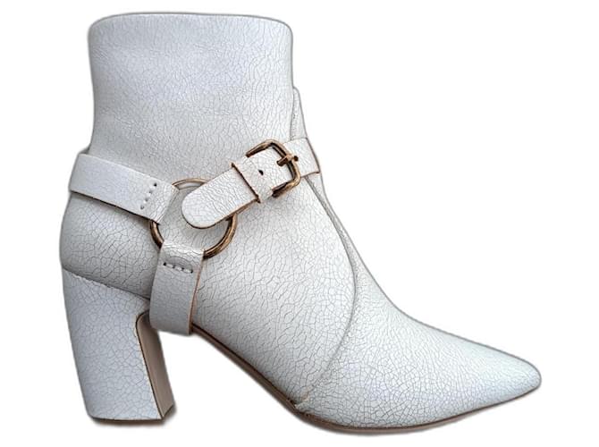 Miu Miu botas Blanco Cuero  ref.1350470