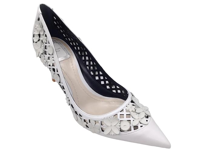 Autre Marque Christian Dior Sapatos de couro de bezerro com bico fino branco Flore  ref.1350773