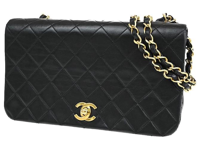 Chanel Matelassé Black Leather  ref.1351321