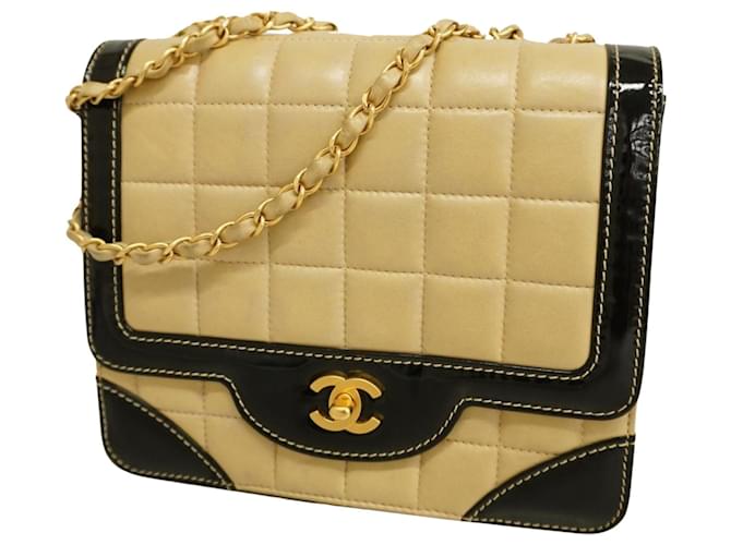 Timeless Chanel Chocolate bar Beige Leather  ref.1351539