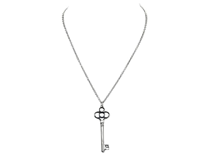 Tiffany & Co Crown key Silvery Silver  ref.1352567