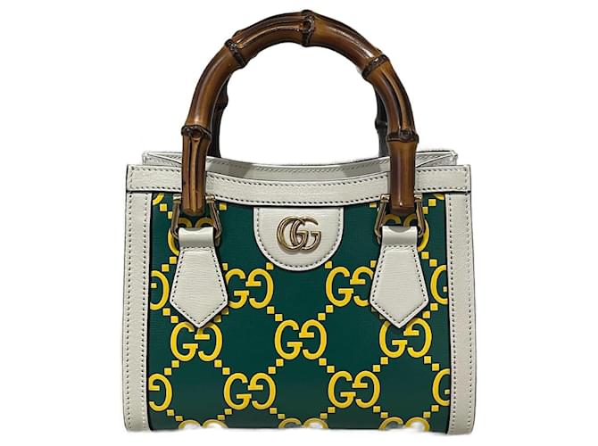 GUCCI  Handbags T.  leather Green  ref.1354701
