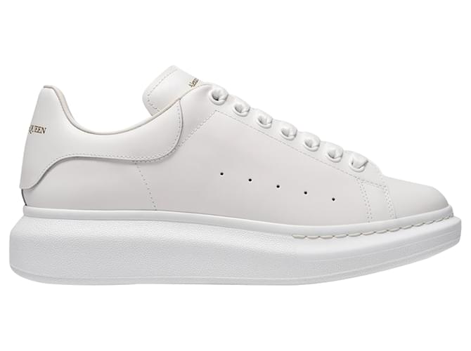 Baskets oversize - Alexander Mcqueen - Blanc/Blanc - Cuir Veau façon poulain  ref.1355979