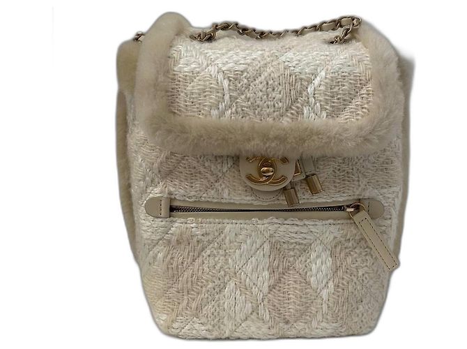 Mochila Chanel Duma de tweed e couro bege