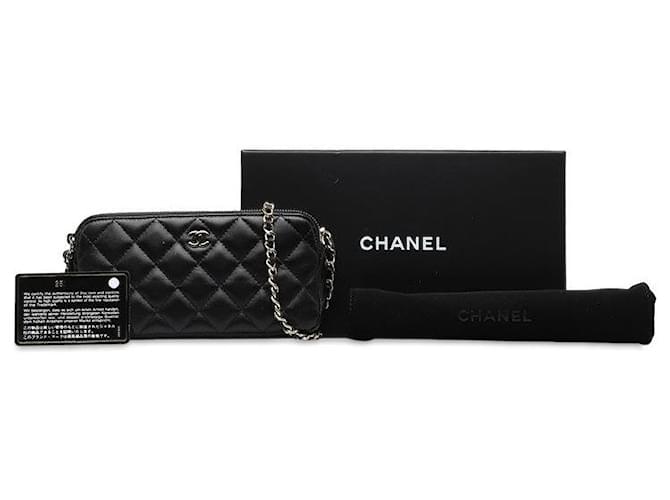 Wallet On Chain Chanel CC Matelasse Geldbörse an Kette, langes Lederportemonnaie in ausgezeichnetem Zustand  ref.1356821