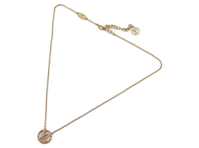 Louis Vuitton Collier Miss LV Golden Metall  ref.1359550