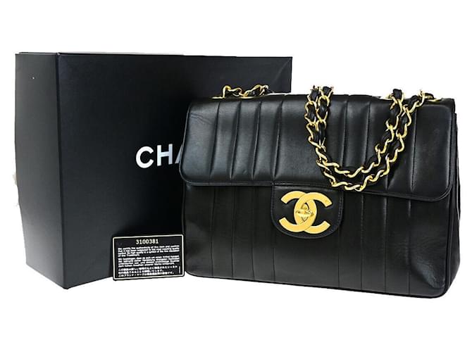 Chanel Mademoiselle Negro Cuero  ref.1359643