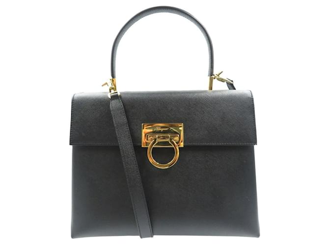 Salvatore Ferragamo Gancini Black Leather  ref.1360651