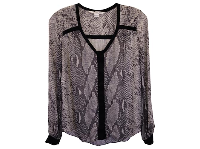 Diane Von Furstenberg Snake Print Blouse in Grey Polyester  ref.1360733