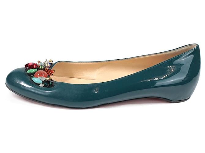 Christian Louboutin Ballet flats Green Patent leather  ref.1361646