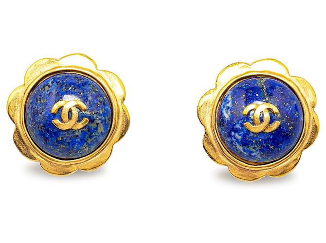 Clipe CC Chanel de pedra de flor azul em brincos Dourado Metal Banhado a ouro  ref.1361832