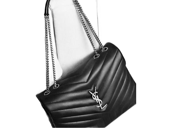 Yves Saint Laurent Loulou Preto Couro  ref.1361896