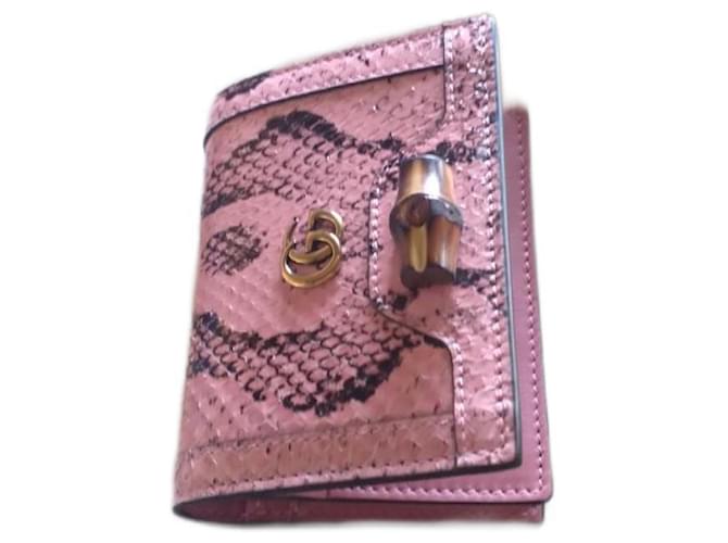 Gucci Diana Python Kartenetui Geldbörse Pink Exotisches Leder  ref.1362940