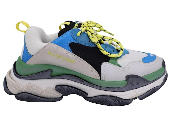 Balenciaga Triple S Sneakers aus mehrfarbigem Polyurethan Python drucken Kunststoff  ref.1363127