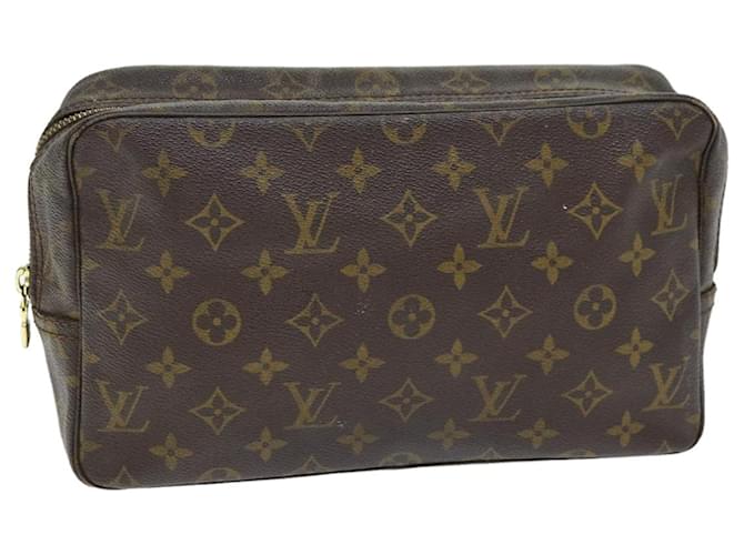 Louis Vuitton Monogram Trousse Toilette 28 Bolsa de Embreagem M47522 Autenticação de LV 73288 Monograma Lona  ref.1363975