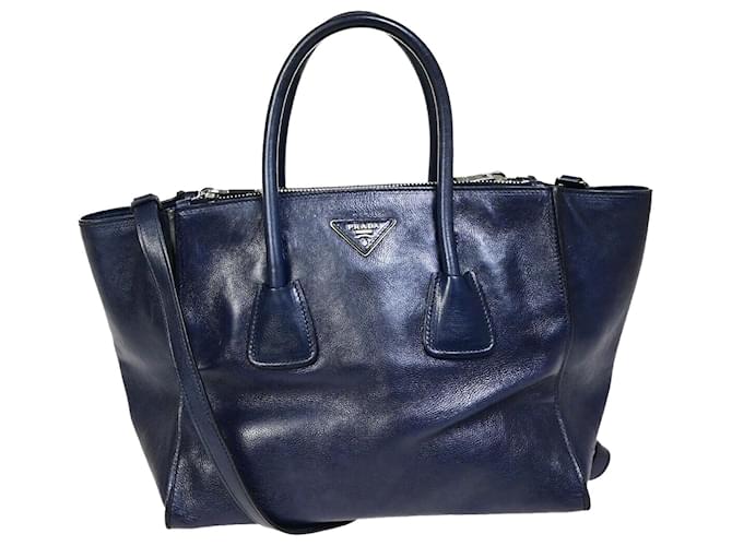 Prada Navy blue Leather  ref.1364470