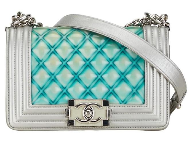 Bolso de hombro Chanel Boy Chanel de cuero esmaltado verde plateado en buen estado  ref.1365672