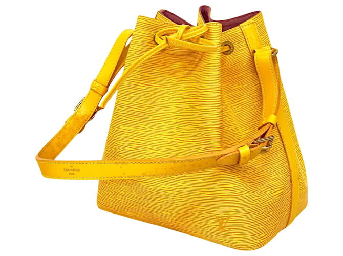 Noe Louis Vuitton Petit Noé Yellow Leather  ref.1365908
