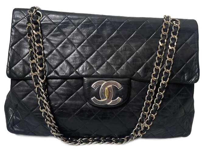 Chanel Timeless Noir Bijouterie dorée
