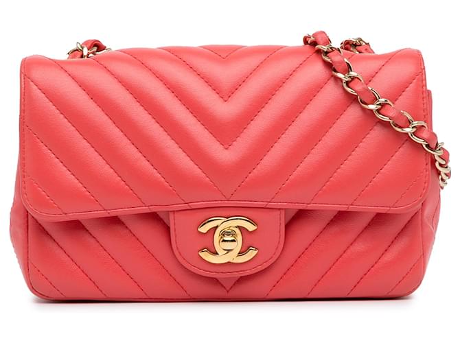 Chanel Bolsas Rosa Couro  ref.1367131