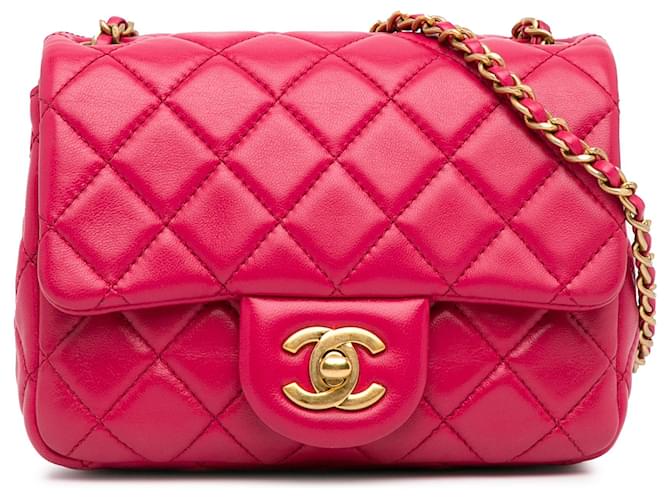 Chanel Bolsas Vermelho Couro  ref.1367143