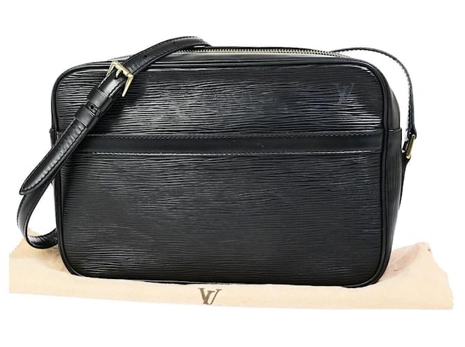 Louis Vuitton Handbags Black Leather  ref.1367329