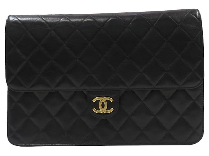 Chanel Matelassé Black Leather  ref.1368784
