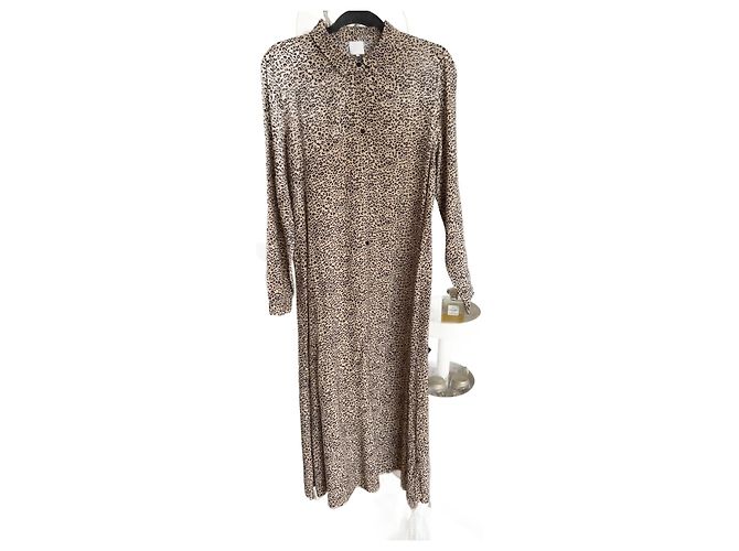 Autre Marque Karl Marc John Langes fließendes Viscose Kleid Beige