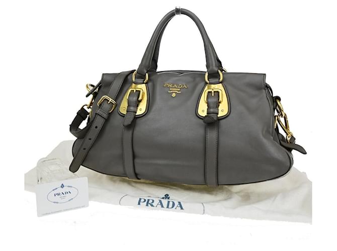 Prada Vitello Cinza Couro  ref.1369279