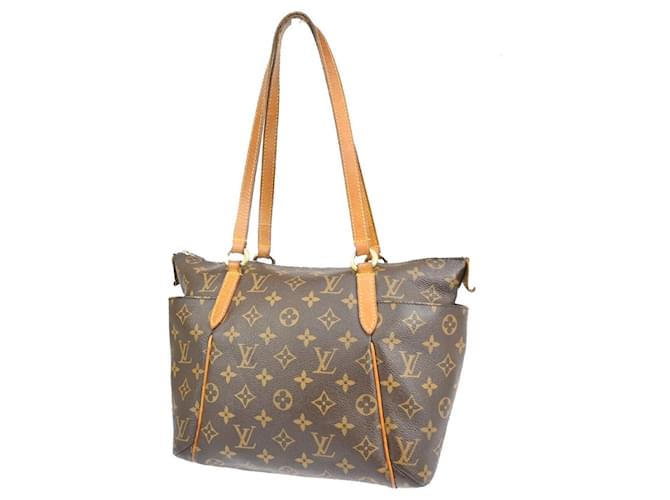 Louis Vuitton Totalmente Marrom Lona  ref.1369390