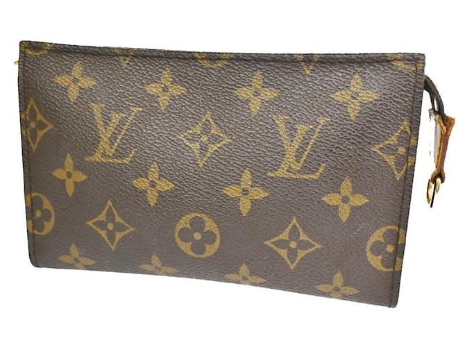 Louis Vuitton Poche Toilette 15 Brown Cloth  ref.1369419