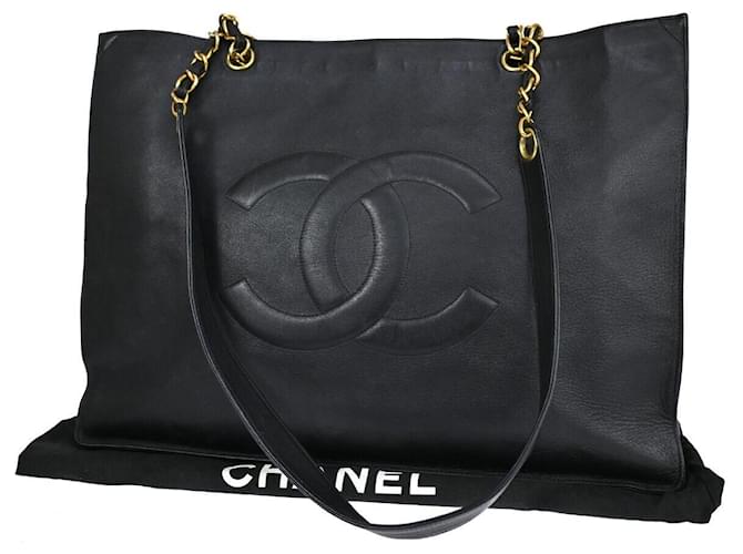 Classique Chanel shopping Cuir Noir  ref.1369566