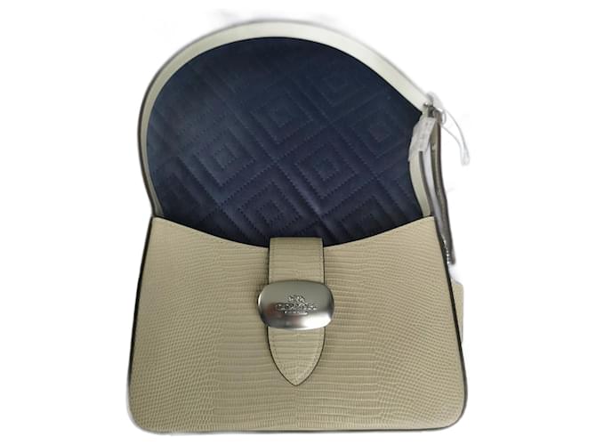 Coach Handtasche aus Leder Hellgrün Python-Effekt Silber Hardware 
