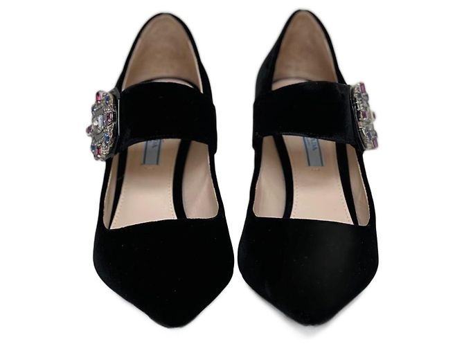 Prada Pumps aus Samt mit Strassknopf Größe 39.5 Schwarz