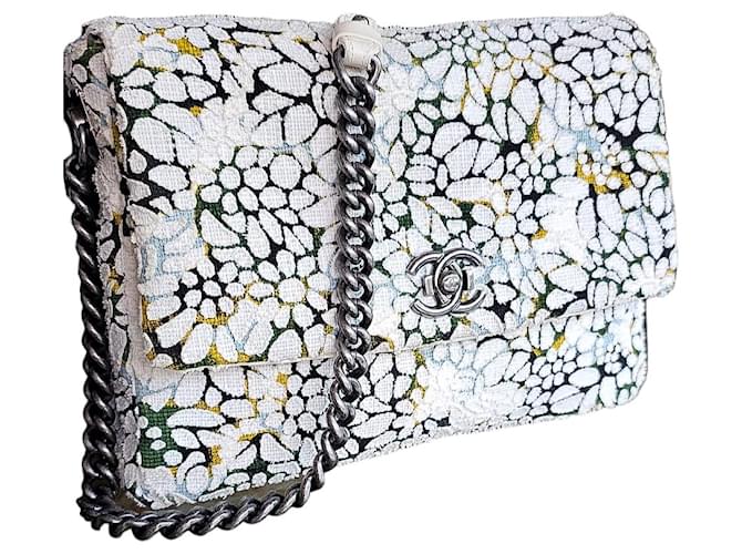 Chanel Handbags White Wool  ref.1370723