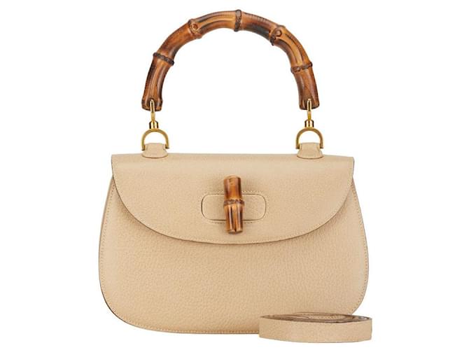 Bolso de mano de cuero Gucci Bamboo 2WAY beige en muy buen estado  ref.1370974